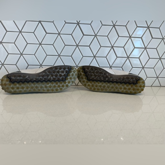 Ecco Women’s Golf Shoes SIZE 7 - Picture 8 of 11